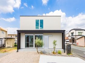 【土間】広い土間を活かして、住まう人も招く人も開放的で明るい「おおらかな住まい」