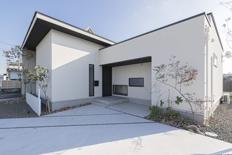 平屋外観