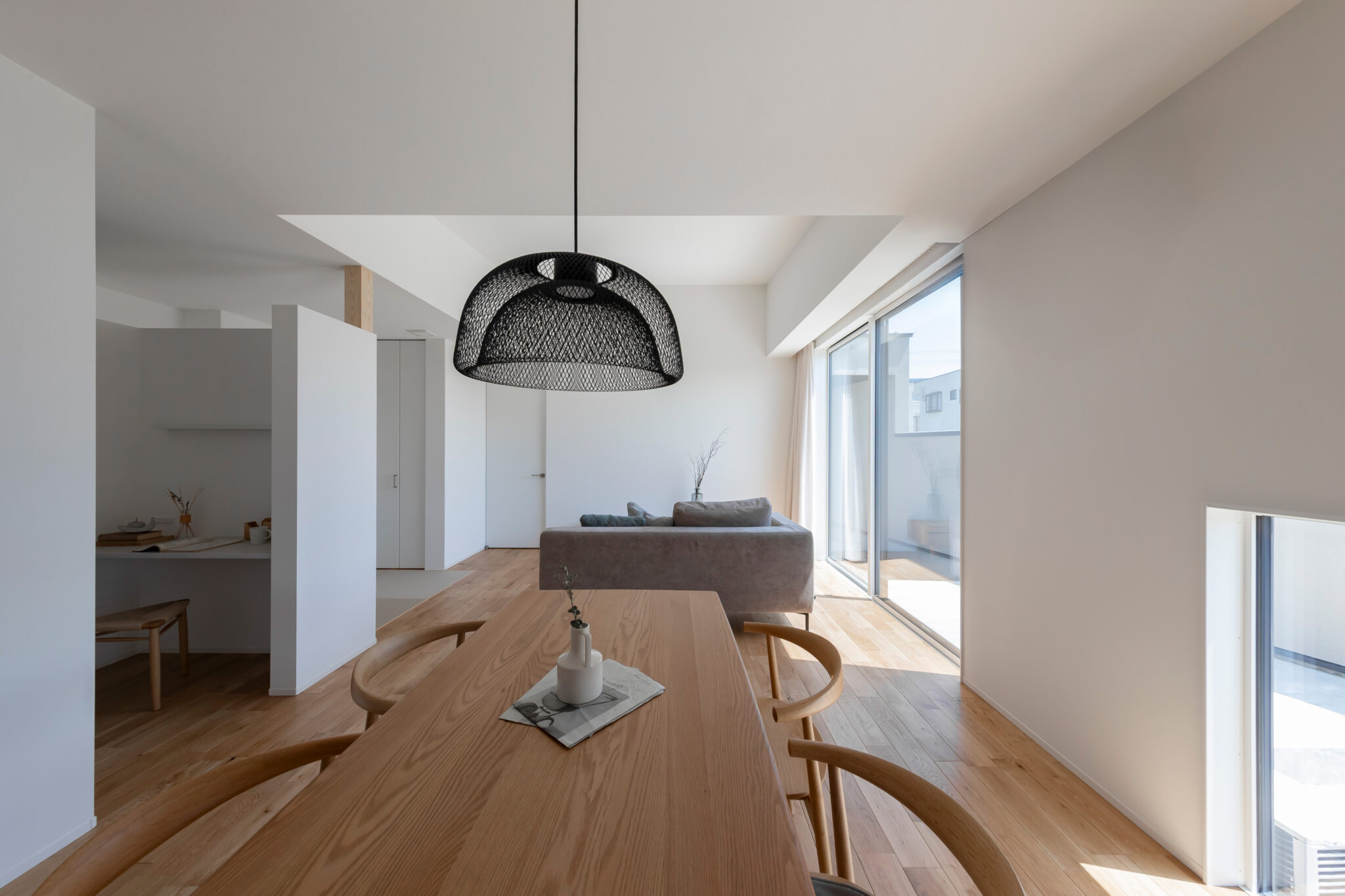 平穏の隠れ家 ― 20坪に広がる大空間LDKを叶えた平屋 | 建築事例 | 浜松市の工務店ARRCH(アーチ)