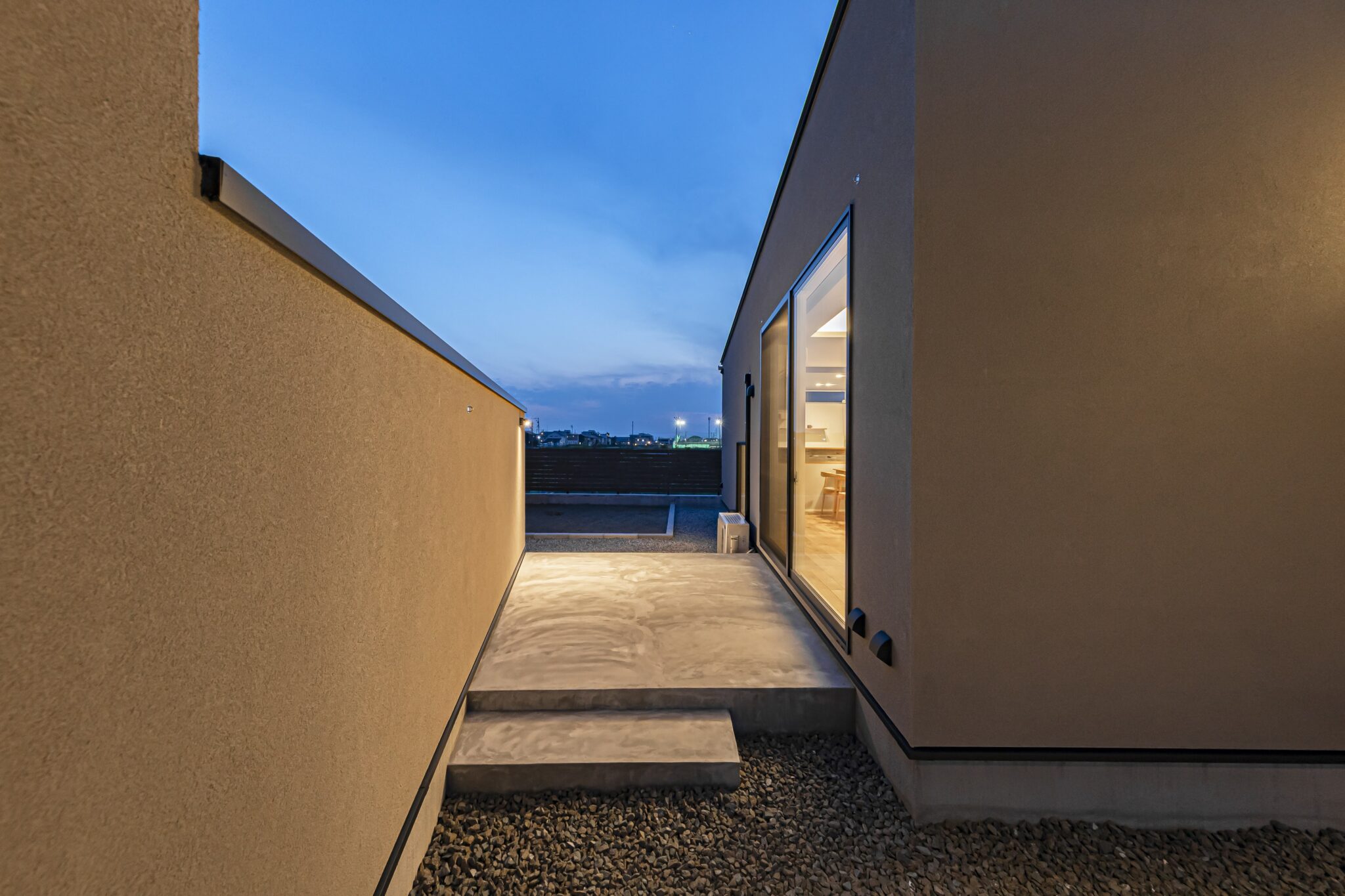 平穏の隠れ家 ― 20坪に広がる大空間LDKを叶えた平屋 | 建築事例 | 浜松市の工務店ARRCH(アーチ)